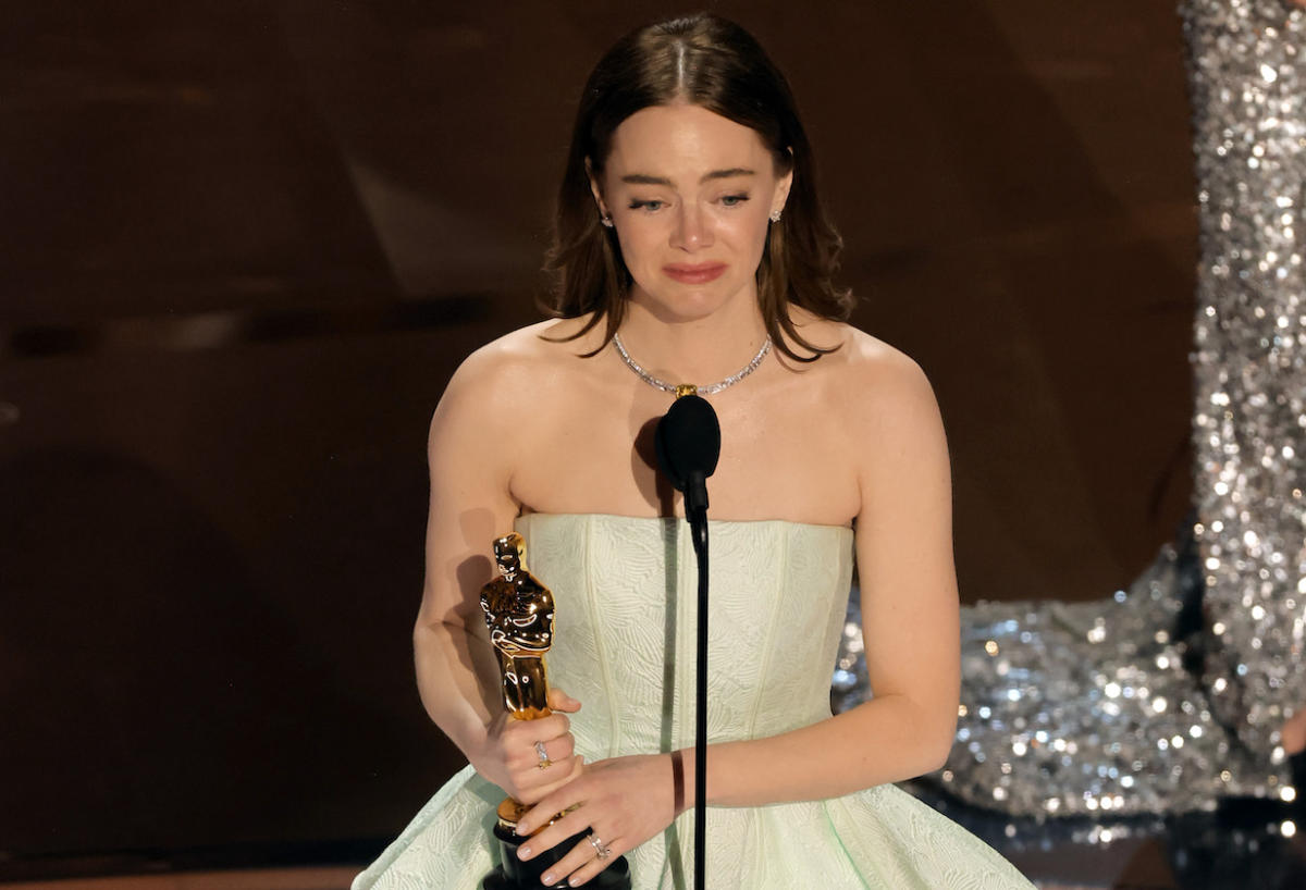 Oscars 2024 Emma Stone Wins Best Actress for Poor Things