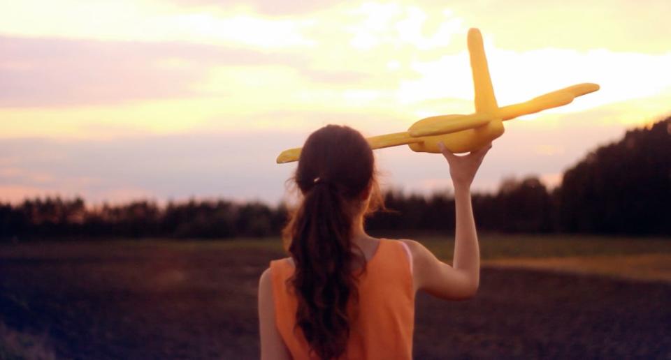 Soñar con volar, por ejemplo, significa “evasión” o “realización de un deseo”; sin embargo, depende siempre de la situación personal de cada individuo/ Foto: Videoblocks