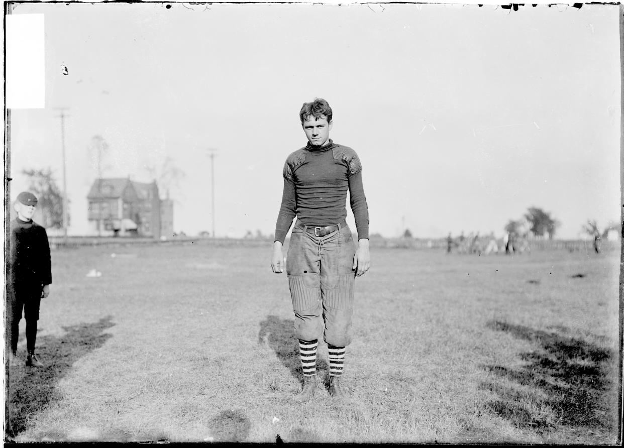 High school sports in the United States have come a long way since the early 1900s. (Photo by Chicago Sun-Times/Chicago Daily News collection/Chicago History Museum/Getty Images)