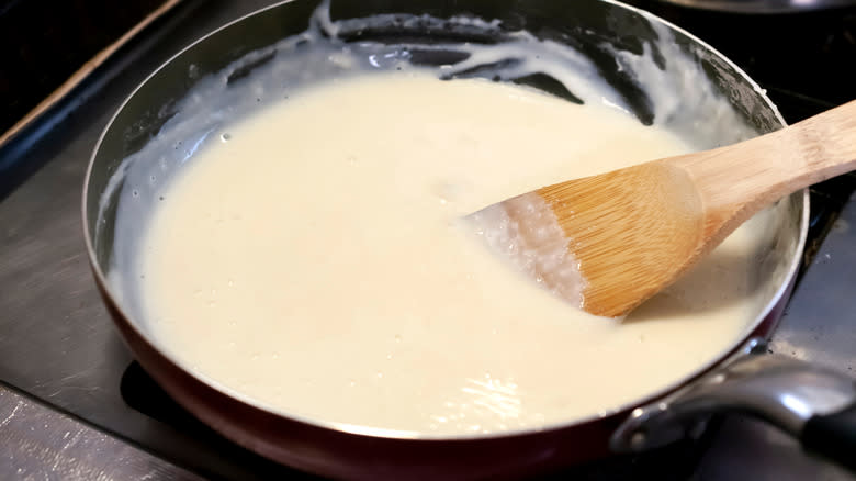 Pan of béchamel sauce