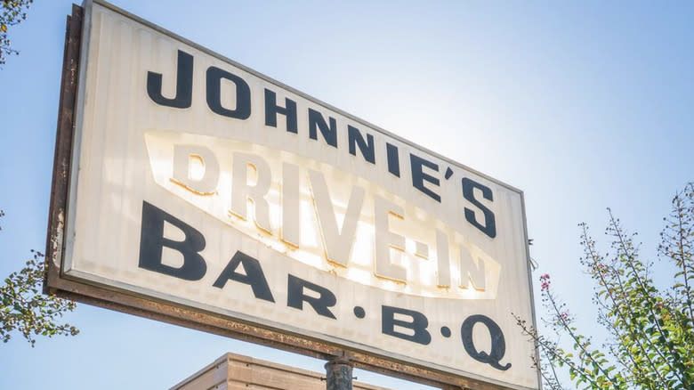 sign at Johnnie's Drive-In