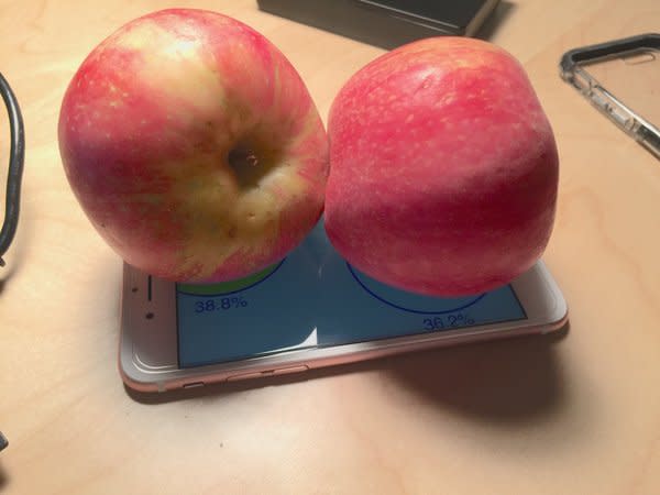 iPhone 6S 超炫新能力: 用 3D Touch 螢幕來磅重！[影片]