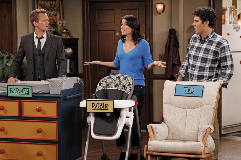 "How I Met Your Mother" war in erster Linie eine Comedy-Serie, doch für Cobie Smulders - hier mit Neil Patrick Harris (links) und Josh Radnor - eine Gelegenheit, sich als unabhängige und willensstarke Robin von ihrer toughen Seite zu zeigen. (Bild: via Getty Images)