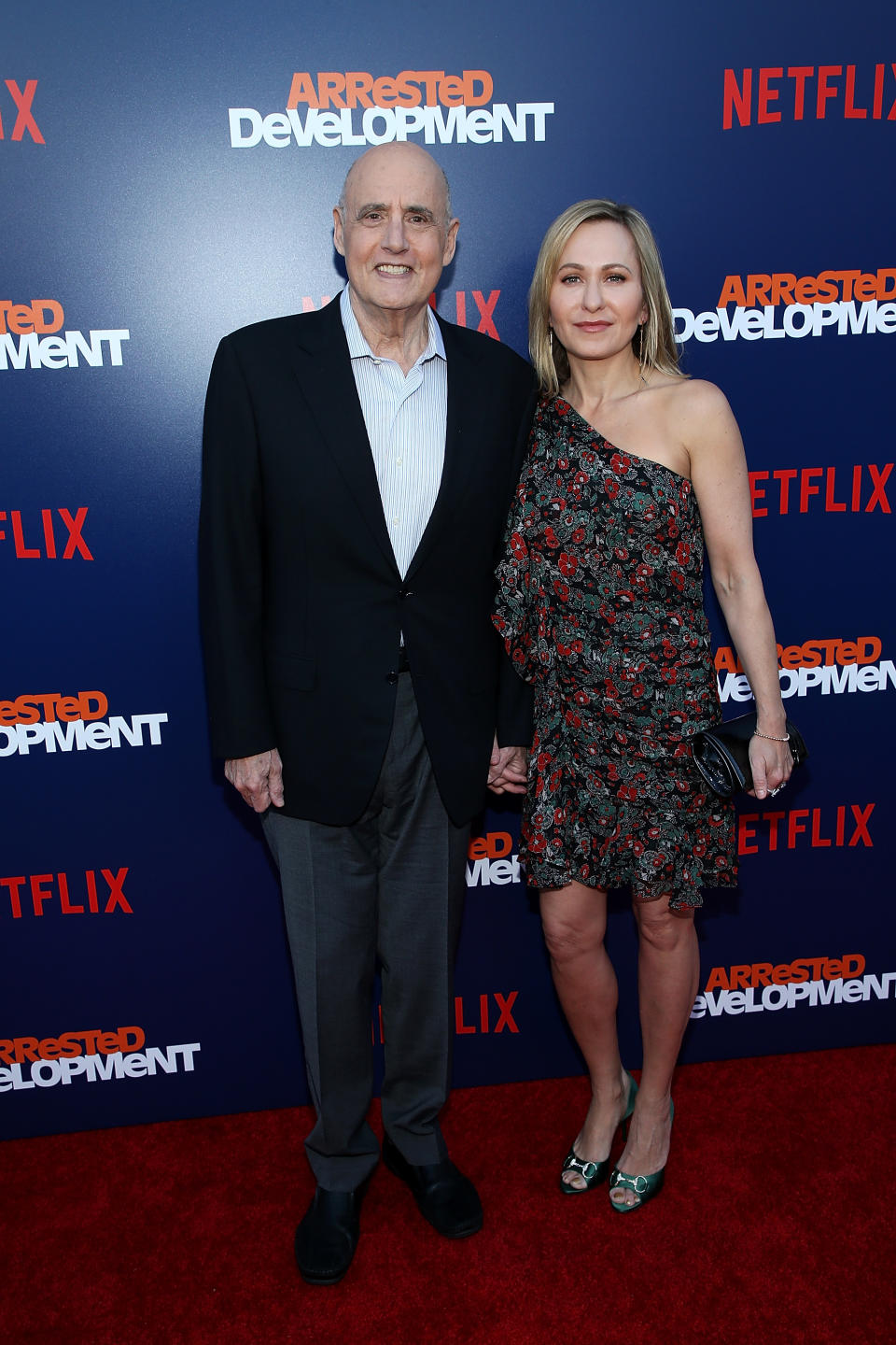 Jeffrey Tambor and his wife, Kasia Ostlun, at the <em>Arrested Development</em> Season 5 premiere (Photo: Rich Fury/Getty Images)