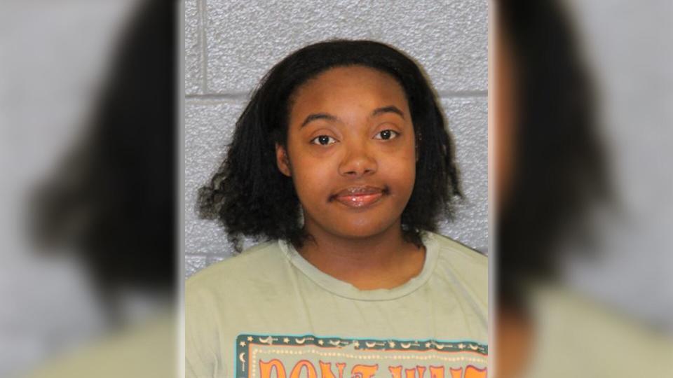 Charlotte-Mecklenburg Police Department detectives said on Tuesday, school resource officers at Harding University High School told the about a “potential inappropriate relationship”  between 25-year-old Jasmine Wooten and a teenage student.
