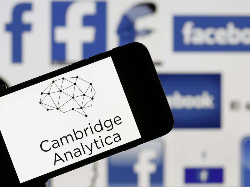 Cambridge Analytica files for bankruptcy after losing 'virtually all' customers