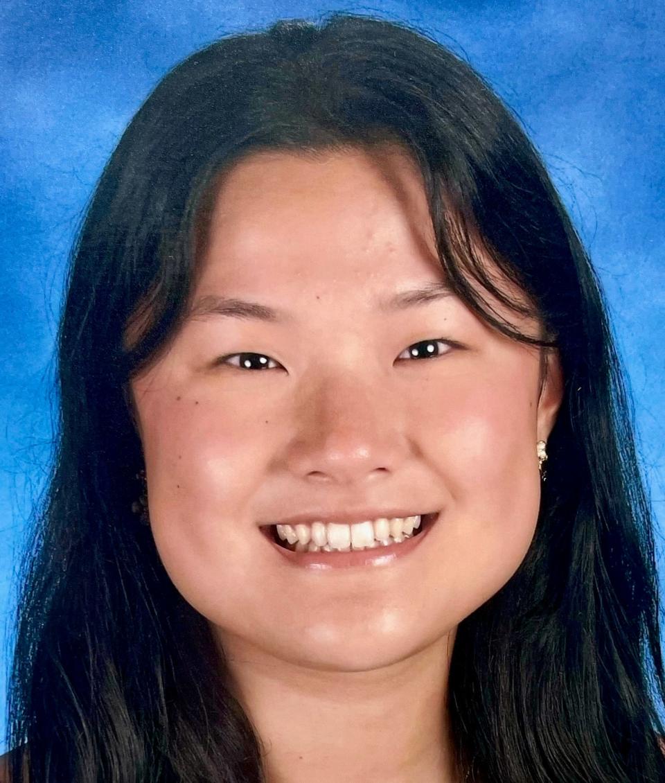 Shrewsbury girls' skiing all-star Anyee Li,