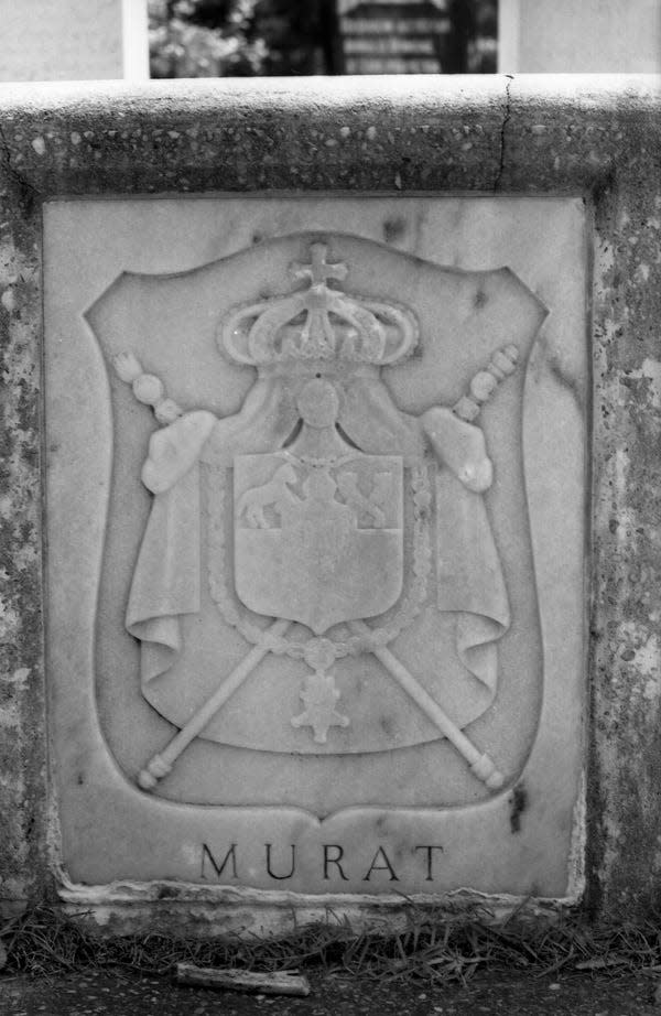 Close up view of crest on the Prince and Princess Murat tombs in Tallahassee.