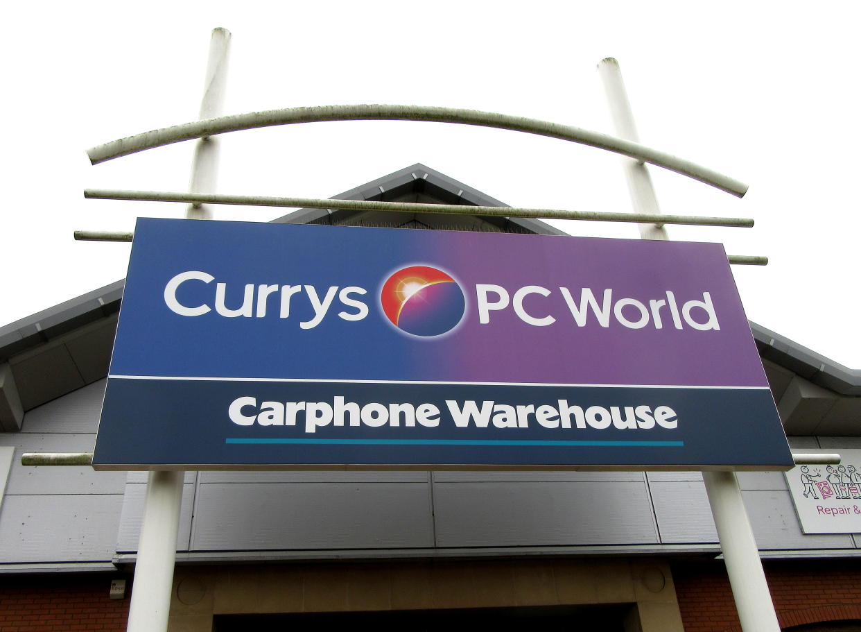 -, UNITED KINGDOM - 2020/03/04: Currys Pc World stores an Electrical and computer retailer closed. (Photo by Keith Mayhew/SOPA Images/LightRocket via Getty Images)