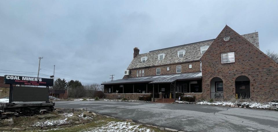 Coal Miner's Diner & Dutch Crumbs LLC, 1640 W. Pitt St., Jennerstown.