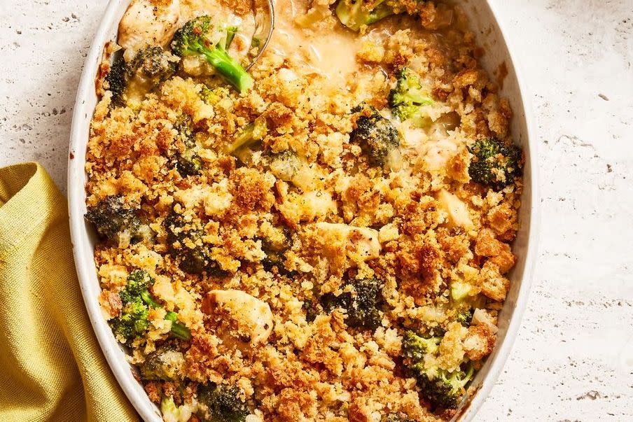 Cheesy Chicken and Broccoli Casserole