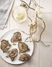 <p>Voir la recette de la <a href="https://www.elle.fr/Noel/Cuisine/Recettes-de-Noel/Terrine-de-foies-de-volaille-au-champagne-3734868" rel="nofollow noopener" target="_blank" data-ylk="slk:Terrine de foies de volaille au champagne;elm:context_link;itc:0;sec:content-canvas" class="link ">Terrine de foies de volaille au champagne</a></p><br><br><a href="https://www.elle.fr/Noel/Cuisine/Dossiers-Noel/Noel-12-idees-bluffantes-pour-les-nuls#xtor=AL-541" rel="nofollow noopener" target="_blank" data-ylk="slk:Voir la suite des photos sur ELLE.fr;elm:context_link;itc:0;sec:content-canvas" class="link ">Voir la suite des photos sur ELLE.fr</a><br><h3> A lire aussi </h3><ul><li><a href="https://www.elle.fr/Noel/Cuisine/Dossiers-Noel/Bluffer-avec-des-desserts-de-fete#xtor=AL-541" rel="nofollow noopener" target="_blank" data-ylk="slk:Bluffer avec des desserts de fête;elm:context_link;itc:0;sec:content-canvas" class="link ">Bluffer avec des desserts de fête</a></li><li><a href="https://www.elle.fr/Noel/Cuisine/Dossiers-Noel/Recettes-bluffantes#xtor=AL-541" rel="nofollow noopener" target="_blank" data-ylk="slk:12 recettes bluffantes de fête avec trois fois rien;elm:context_link;itc:0;sec:content-canvas" class="link ">12 recettes bluffantes de fête avec trois fois rien</a></li><li><a href="https://www.elle.fr/Noel/Cuisine/Dossiers-Noel/Recettes-de-Noel-faciles#xtor=AL-541" rel="nofollow noopener" target="_blank" data-ylk="slk:54 recettes de Noël faciles et inratables pour un menu d’exception;elm:context_link;itc:0;sec:content-canvas" class="link ">54 recettes de Noël faciles et inratables pour un menu d’exception</a></li><li><a href="https://www.elle.fr/Noel/Cuisine/Dossiers-Noel/Repas-de-noel-traditionnel#xtor=AL-541" rel="nofollow noopener" target="_blank" data-ylk="slk:Et si on misait sur un repas de Noël traditionnel ?;elm:context_link;itc:0;sec:content-canvas" class="link ">Et si on misait sur un repas de Noël traditionnel ?</a></li><li><a href="https://www.elle.fr/Astro/Horoscope/Quotidien#xtor=AL-541" rel="nofollow noopener" target="_blank" data-ylk="slk:Consultez votre horoscope sur ELLE;elm:context_link;itc:0;sec:content-canvas" class="link ">Consultez votre horoscope sur ELLE</a></li></ul>