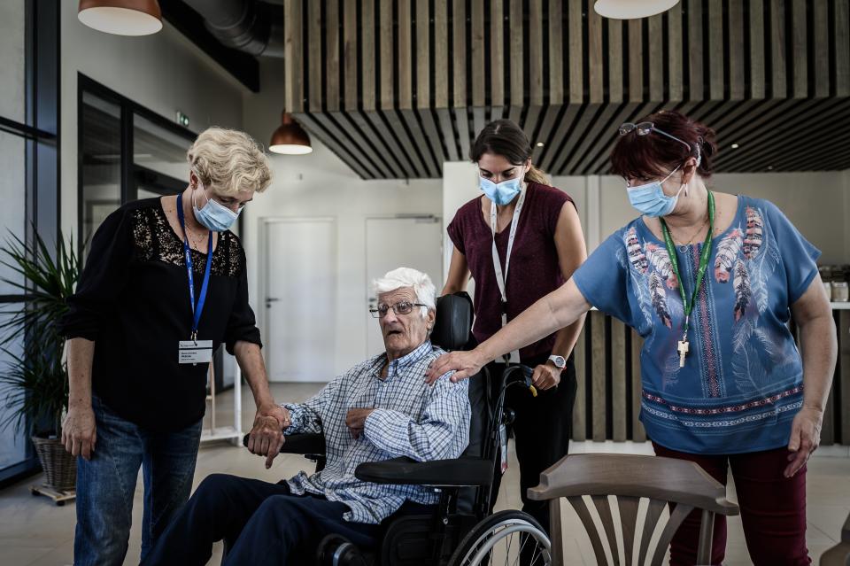 Otro objetivo de este proyecto es cambiar la percepción de la sociedad sobre esta enfermedad y concienciar sobre el comportamiento que causa esta demencia en los pacientes. (Foto: Philippe Lopez / AFP / Getty Images).