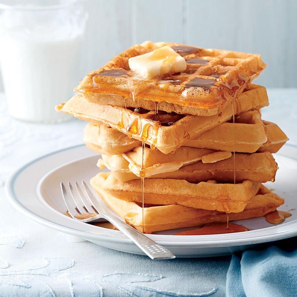 Fluffy Buttermilk Waffles