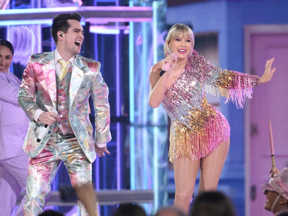 taylor swift brendon urie bbmas 2019