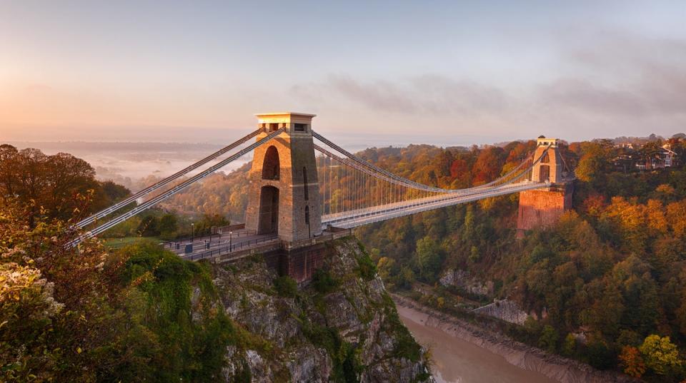Clifton Suspension Bridge on an autumn morning (Getty Images/iStockphoto)