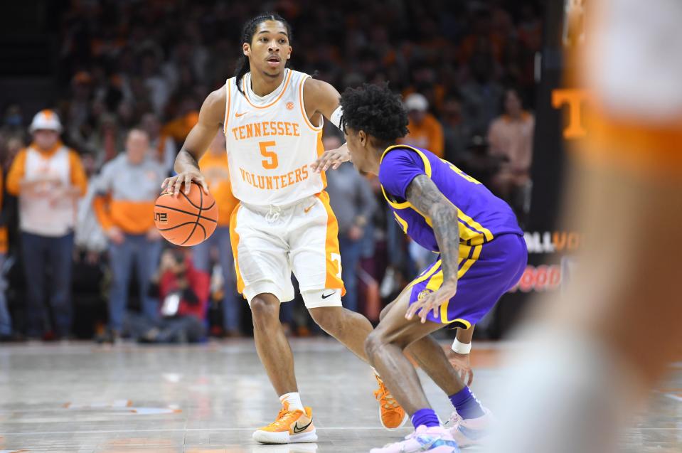 Tennessee guard Zakai Zeigler (5) drives down the court during a basketball game between Tennessee and LSU at Thompson-Boling Arena in Knoxville, Tenn., on Saturday, Jan. 22, 2022.