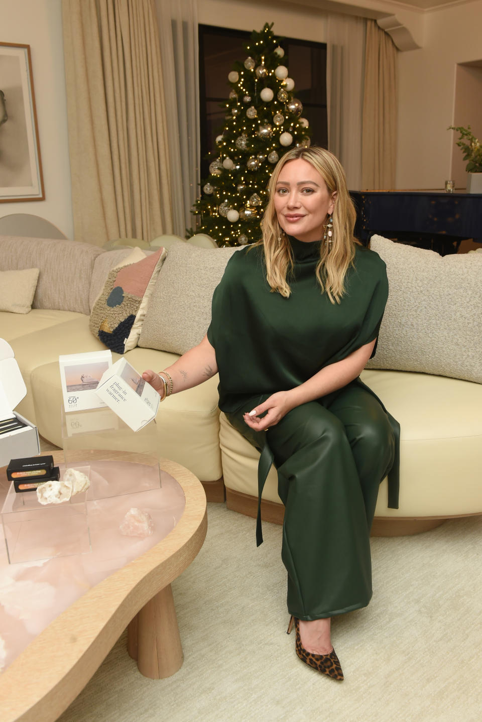 BEVERLY HILLS, CALIFORNIA - DECEMBER 05: Hilary Duff attends the Below 60° Festive Cocktail Reception at The Maybourne Beverly Hills on December 5, 2023 in Beverly Hills, California. Hosted by Chief Brand Director Hilary Duff, the party celebrated the launch of Below 60°, the next generation of air fragrance devices and can be found at www.below60.com (Photo by Vivien Killilea/Getty Images for Below 60°)