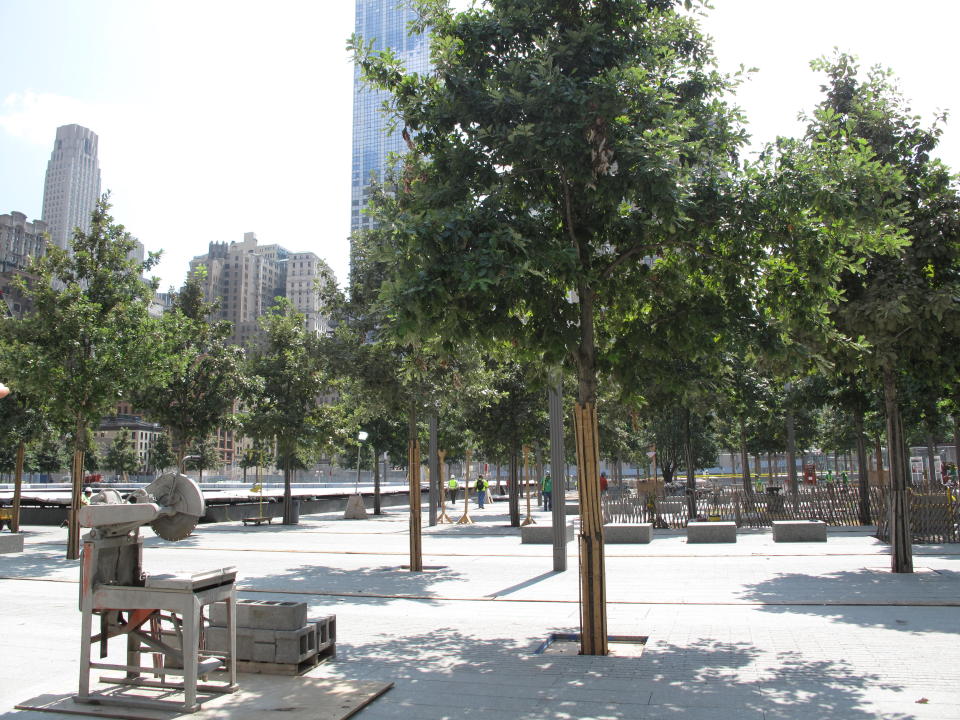 Memorial plaza