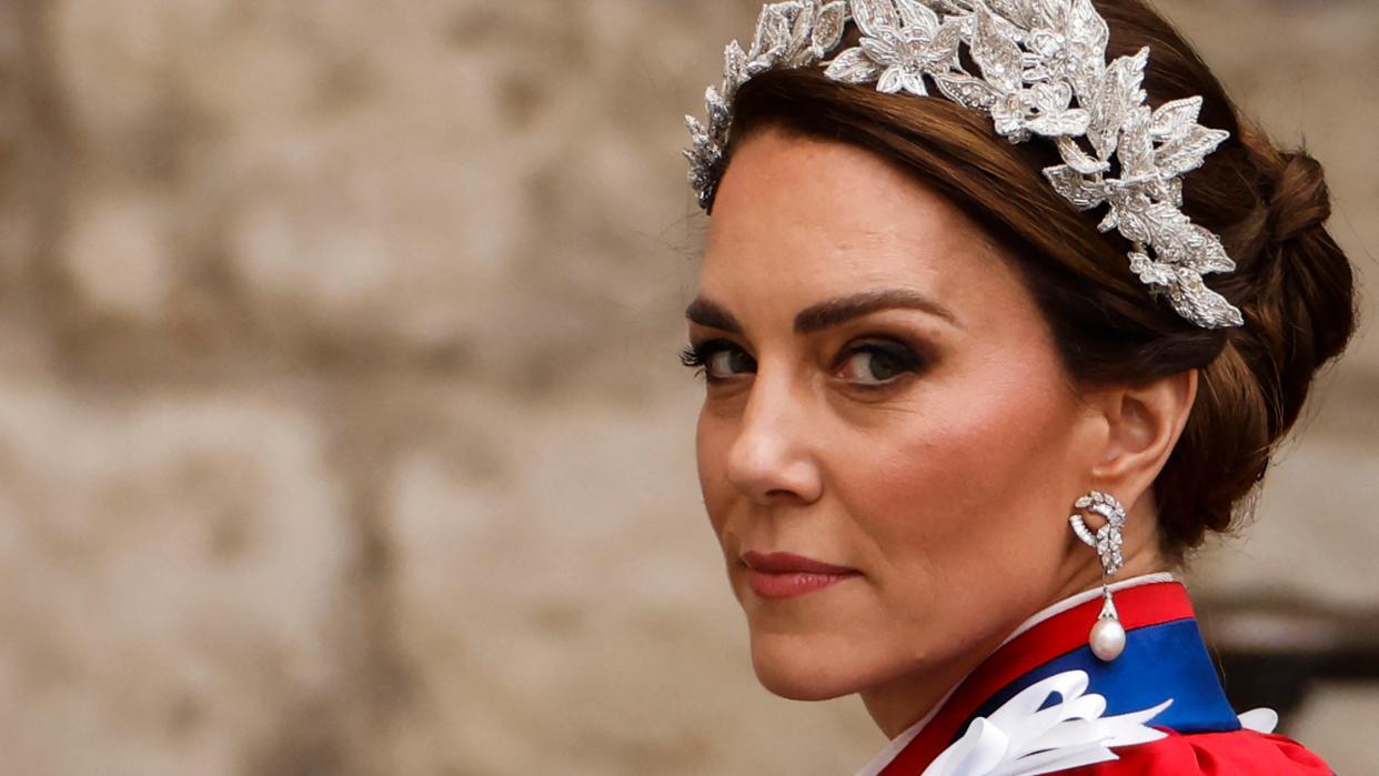  Kate Middleton's favourite shimmery bronzer. 