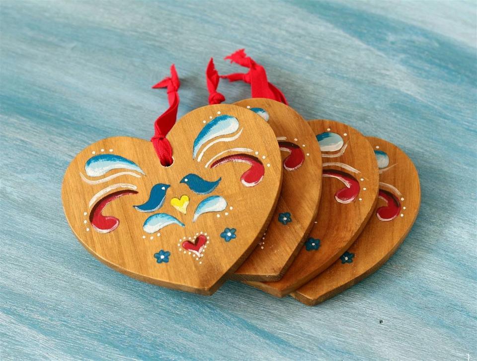 48) Painted Hearts Ornaments