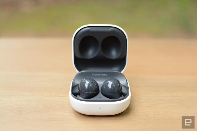 Official Samsung White Galaxy Buds FE True Wireless Earbuds