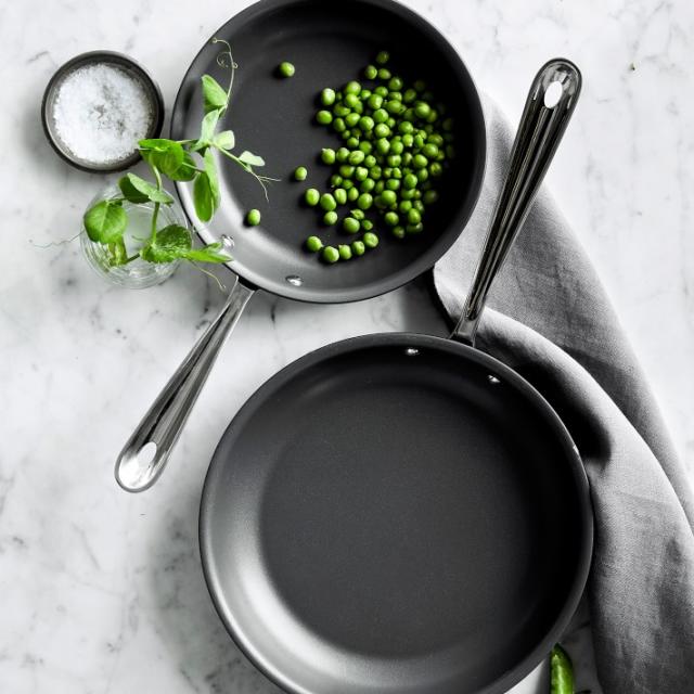 Williams Sonoma All-Clad NS1 Nonstick Induction Saucepan