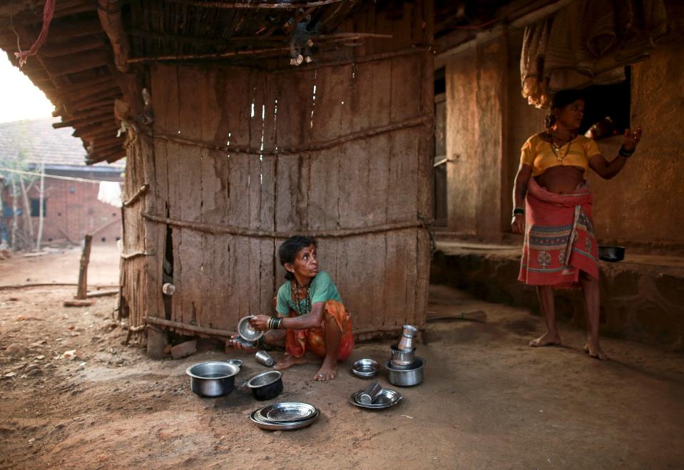 Wider Image: Water Wives Of Maharashtra