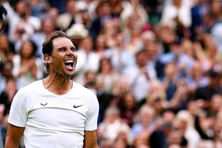 El festejo de Nadal tras vencer a Ricardas Berankis y avanzar a la tercera rueda en el All England