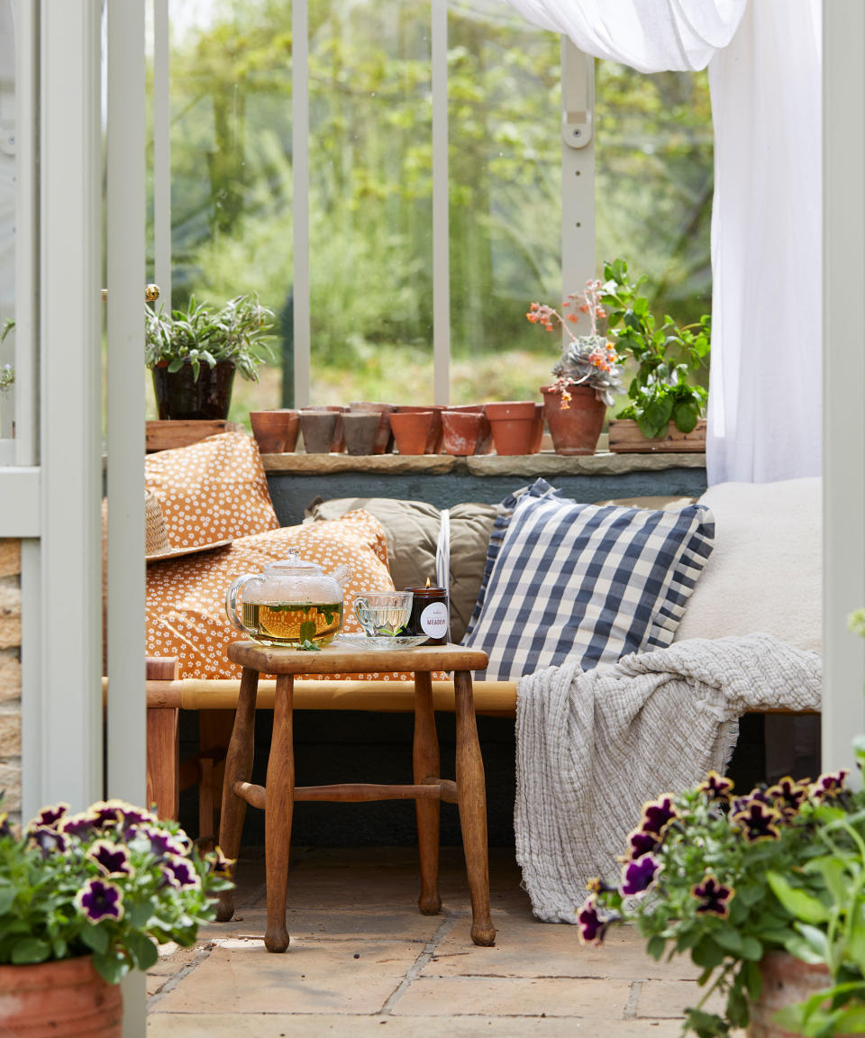 2. Create a tranquil tea room