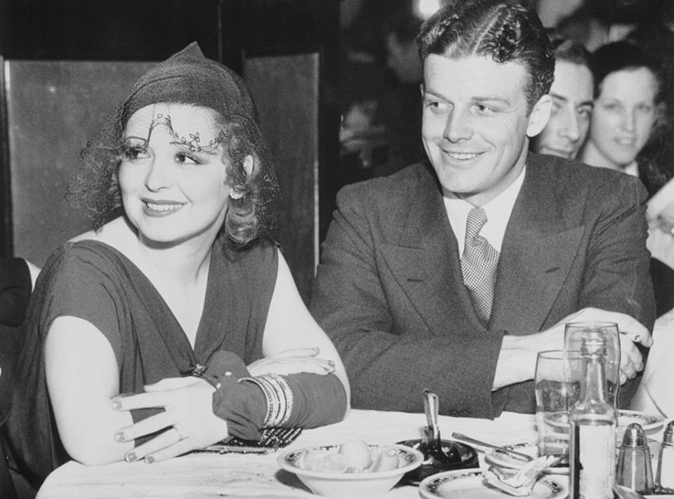 TTPD Clara Bow, Rex Bell