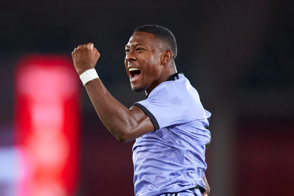 ALMERIA, SPAIN - AUGUST 14: David Alaba of Real Madrid celebrates scoring their teams second goal during the LaLiga Santander match between UD Almeria and Real Madrid CF at Juegos Mediterraneos on August 14, 2022 in Almeria, Spain. (Photo by Fran Santiago/Getty Images)