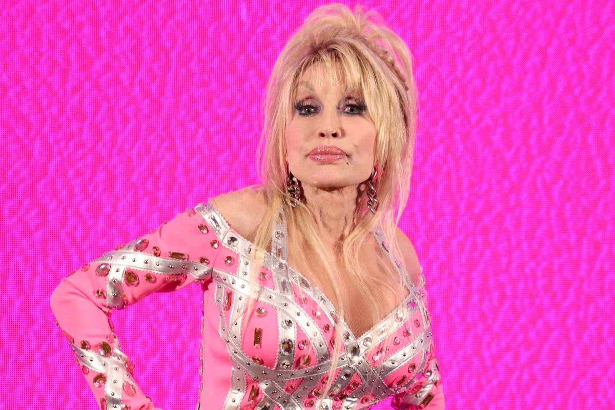 Even Dolly Parton Gets Really Angry Sometimes—Here's How She Lets