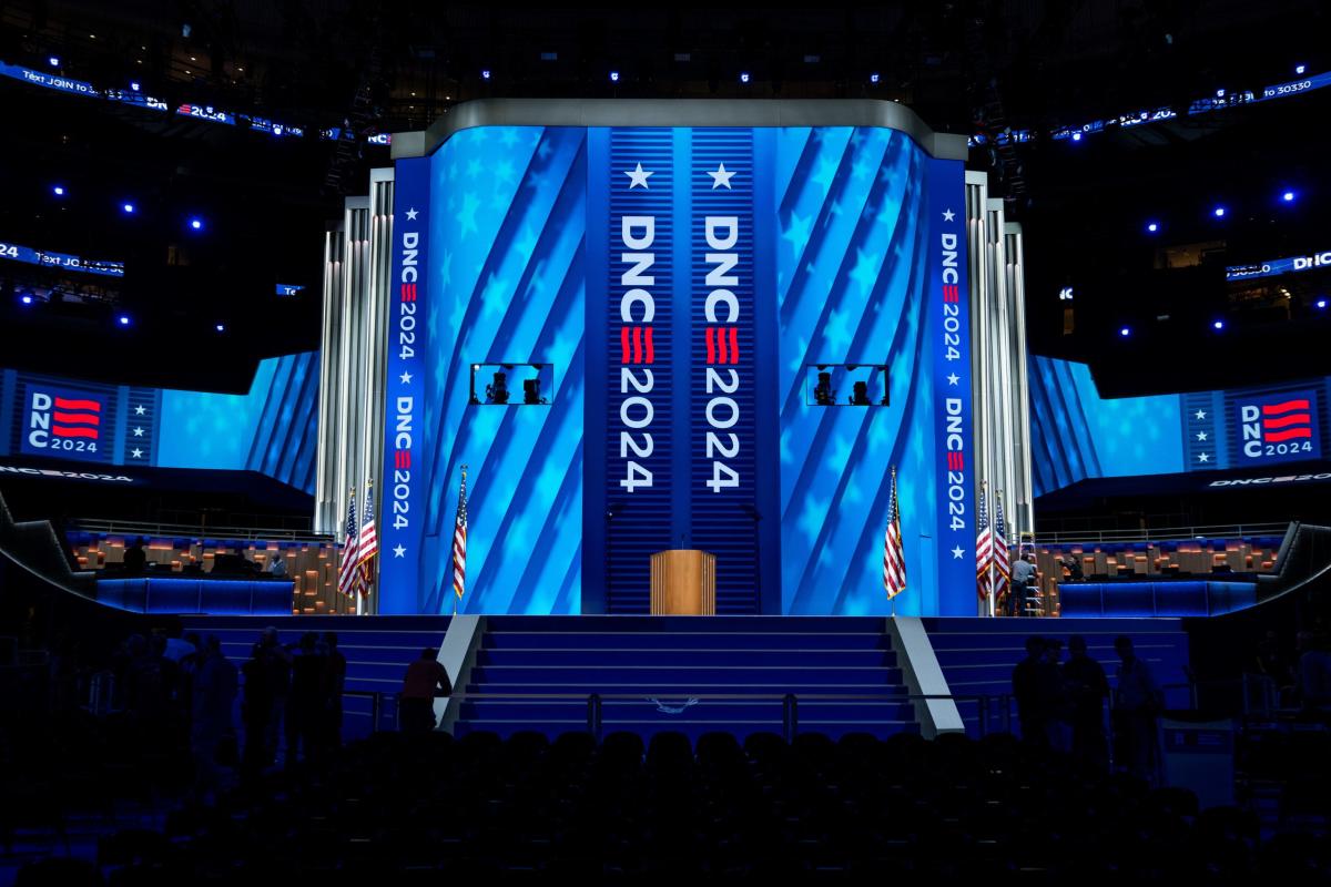 PHOTOS Stage revealed for 2024 Democratic National Convention in Chicago