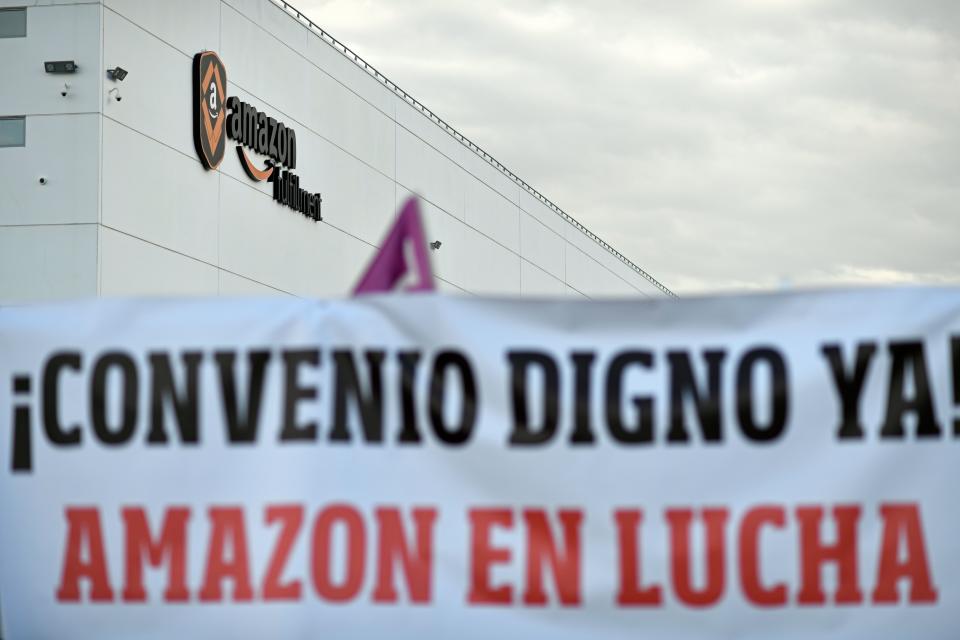 Huelga de trabajadores de Amazon en España. (Getty Images).