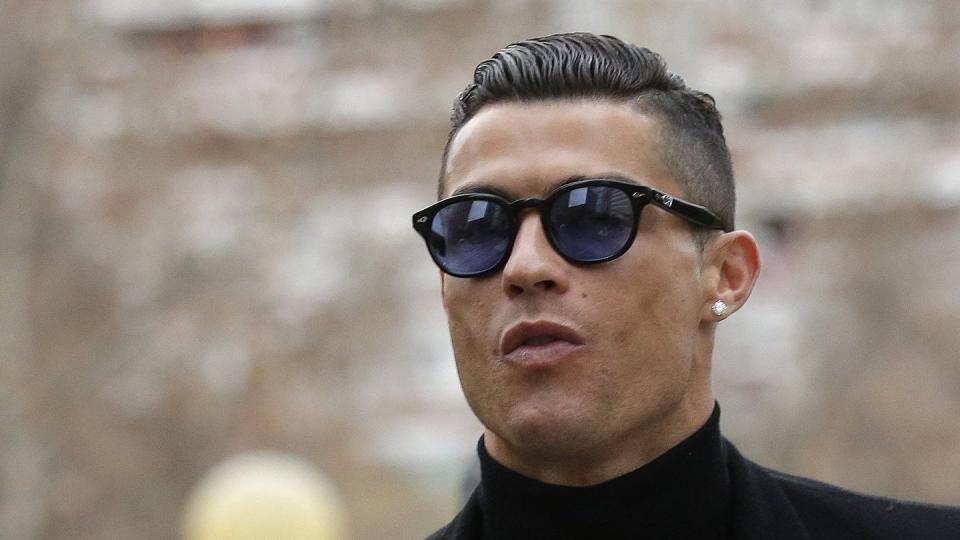 Volles Haar: Fußballprofi Cristiano Ronaldo. Foto: Manu Fernandez/AP