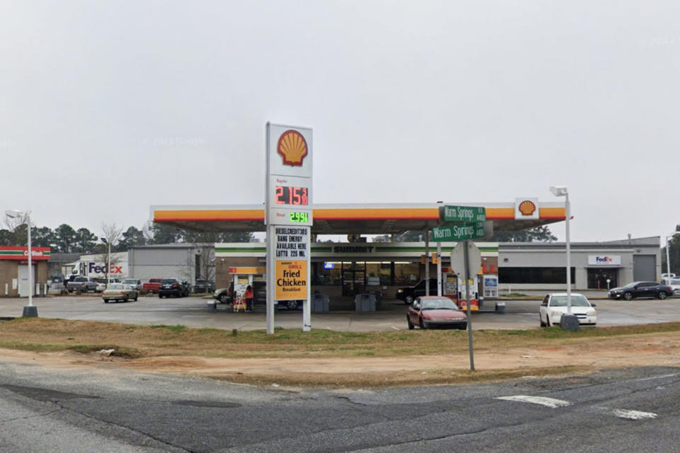 Shell Gas Station in Columbus, Ga. (Google Maps)