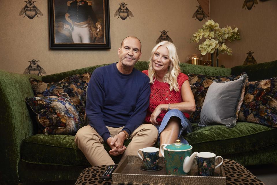 Pictured: Johnny Vaughan and Denise van Outen