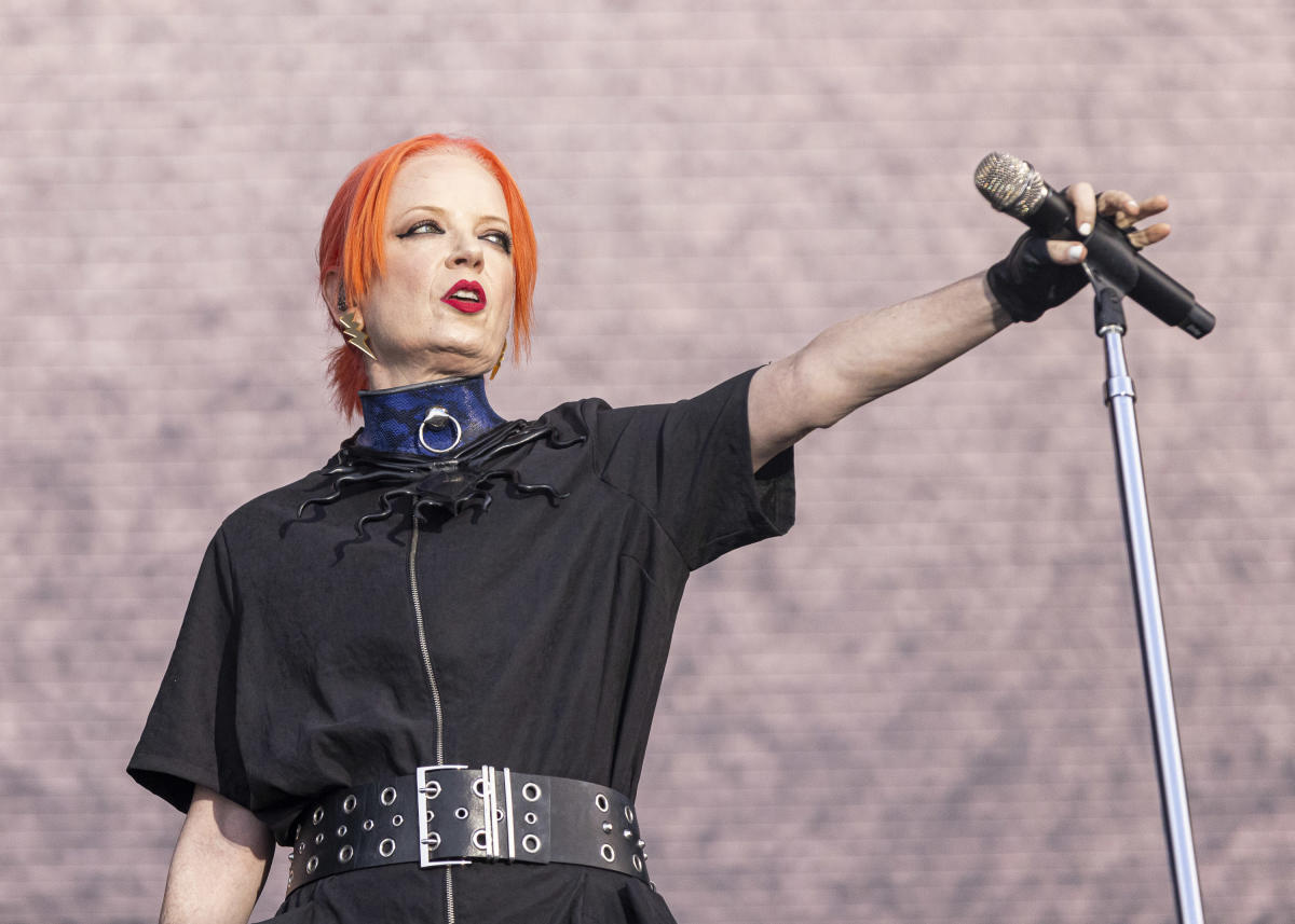 Garbage S Shirley Manson Opens Up About Mental Health Menopause Suicide And Survival I