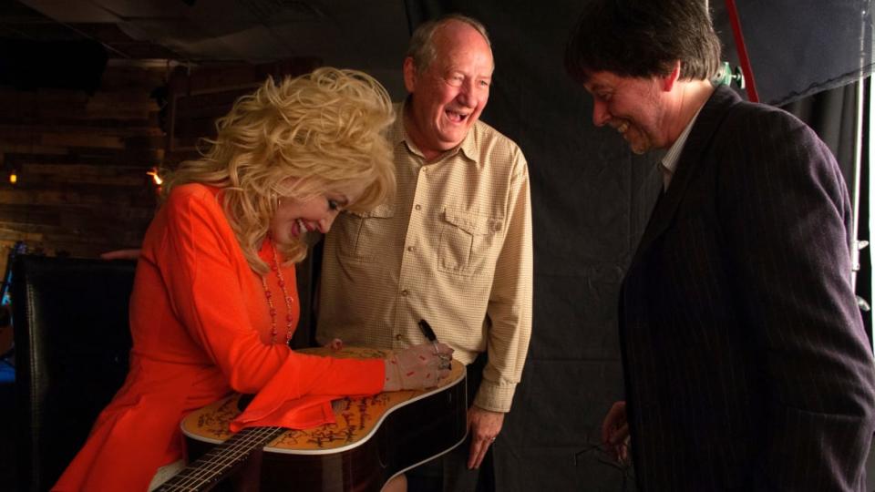 <div class="inline-image__caption"><p>Dolly Parton and Ken Burns</p></div> <div class="inline-image__credit">PBS</div>