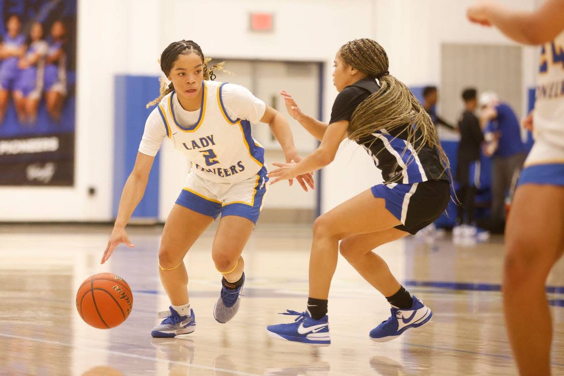Boswell’s Sydney Durrah is the 2023-2024 Co-Newcomer of the Year. Boswell Basketball/Courtesy to the Star-Telegram