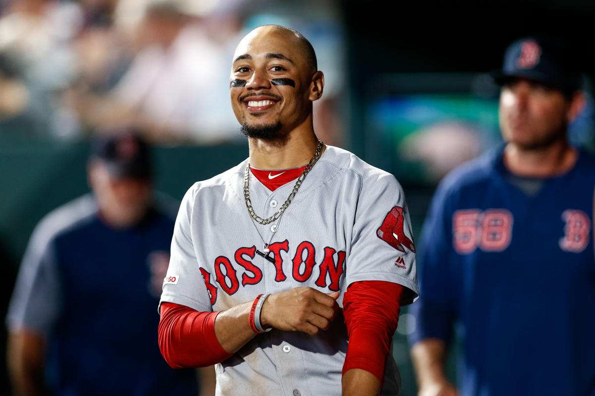 Mookie Betts agrees to record $27 million arbitration contract with Red Sox  - MLB Daily Dish