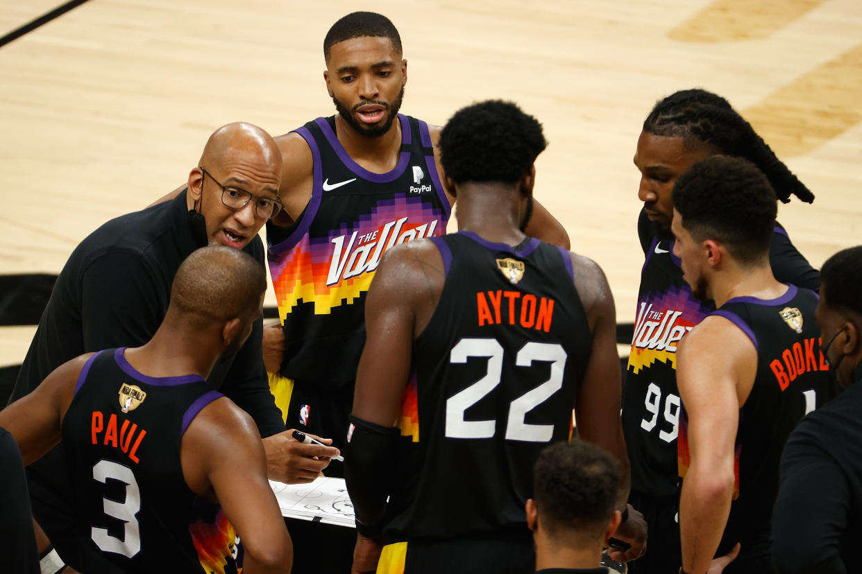 Suns coach Monty Williams led his team to the 2021 NBA Finals.  (Photo by Christian Petersen/Getty Images)