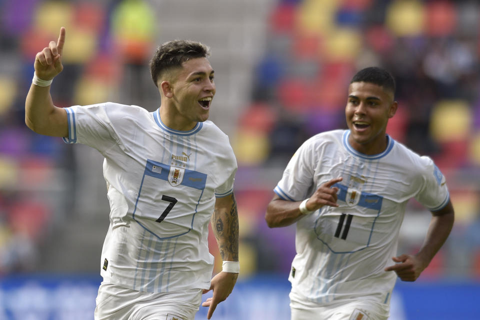 Uruguay's Anderson Duarte celebrates scoring his side's opening goal against Gambia during a FIFA U-20 World Cup round of 16 soccer match at the Madre de Ciudades stadium in Santiago del Estero, Argentina, Thursday, June 1, 2023. (AP Photo/Gustavo Garello)