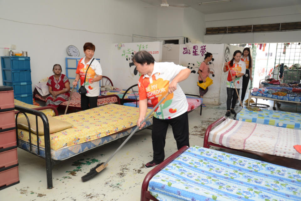 Volunteers rolled up their sleeves to help clean up the residents’ rooms. — Picture courtesy of Country Garden Malaysia