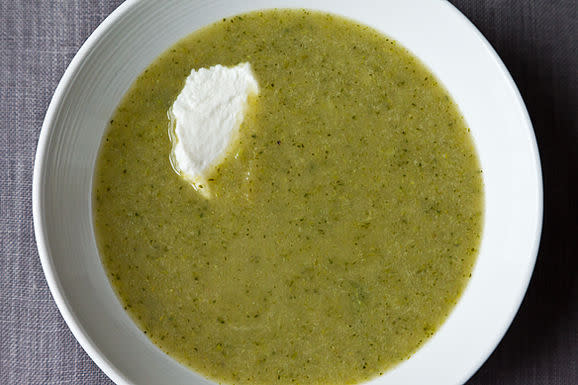 Broccoli and Apple Soup