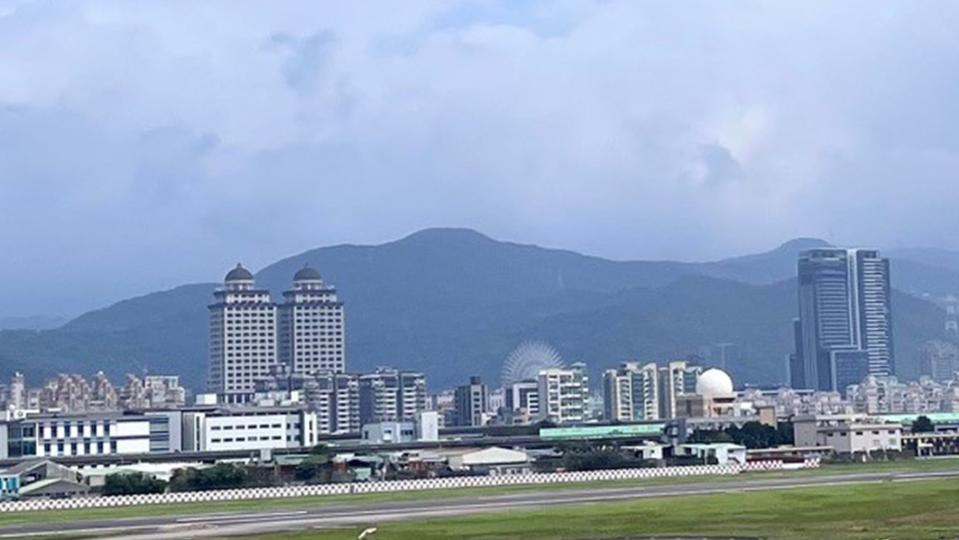 台北大直商圈住宅產品多元，豪宅價格在需求支撐下有競爭力。（圖／東森新聞張琬聆攝）