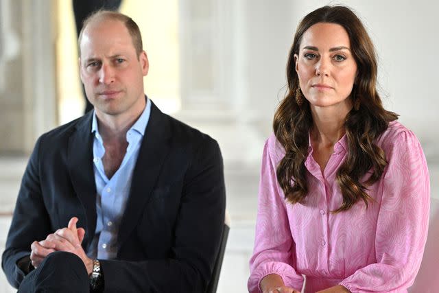 <p>Samir Hussein - Pool/WireImage</p> Prince William and Kate Middleton in the Bahamas on March 26, 2022