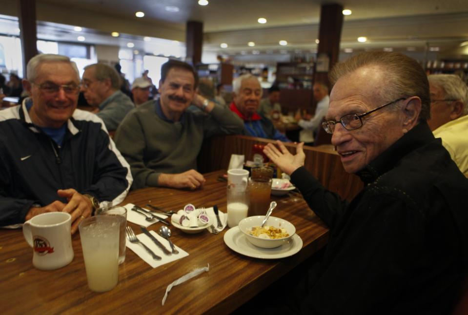 Larry King has breakfast as he often did with friends Barry Rubin, Irwin Schaeffer and Bud Moss at Nate 'n Al's in 2010