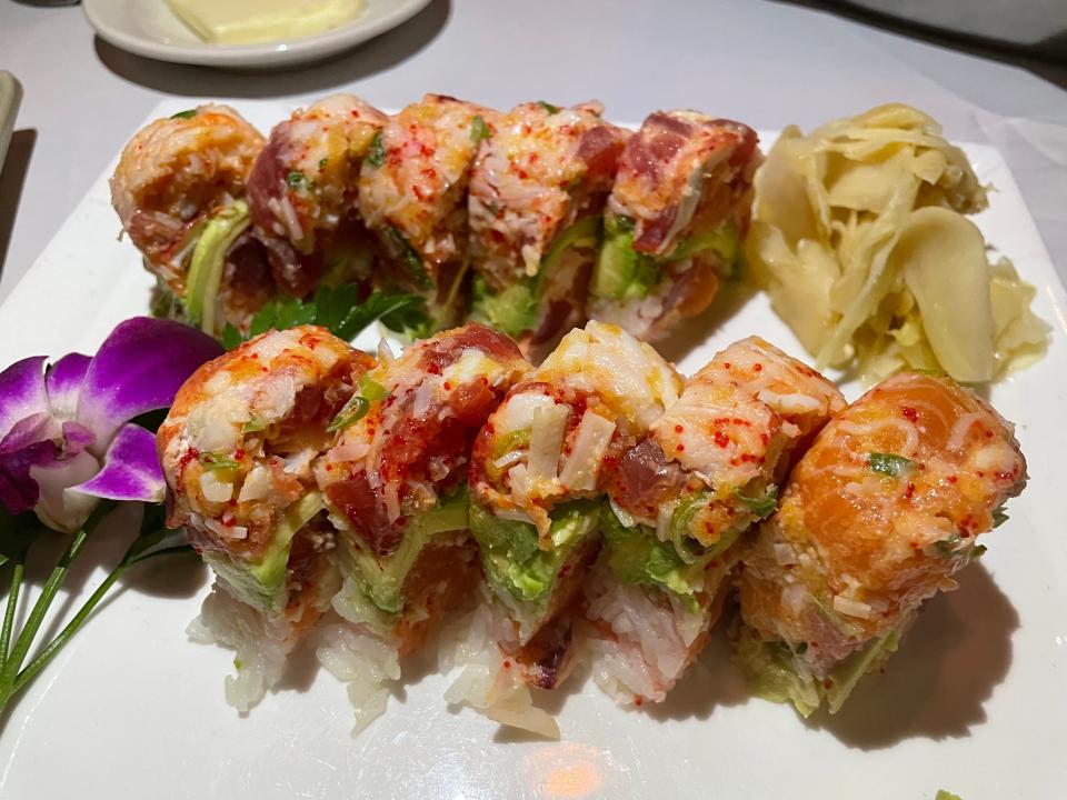 Fort Lee Maki Roll at River Palm Terrace in Edgewater